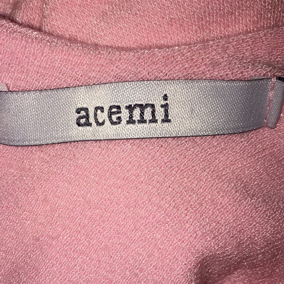 Tops and shorts - Picture 6 of 8